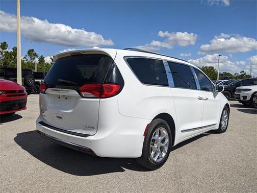 2019 Chrysler Pacifica Limited