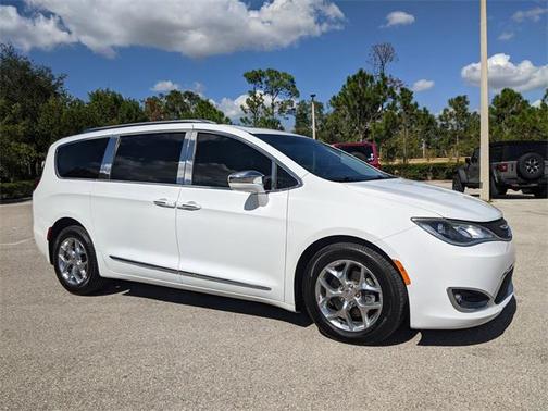 2019 Chrysler Pacifica Limited