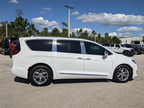 2019 Chrysler Pacifica Limited