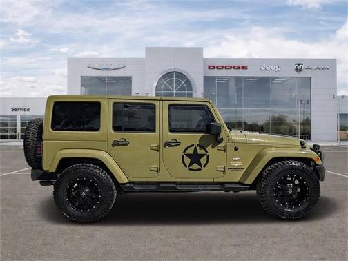 2013 Jeep Wrangler Unlimited Sahara