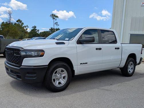 Bright White Clearcoat 2026 RAM 1500 Tradesman