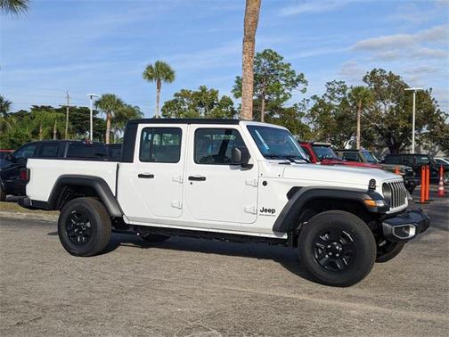 2026 Jeep Gladiator Sport