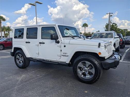 2017 Jeep Wrangler Unlimited Sahara