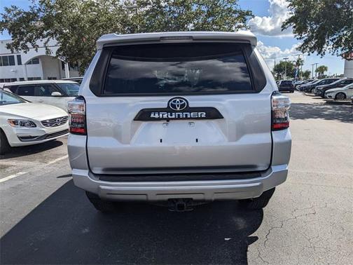 2022 Toyota 4Runner TRD Off Road