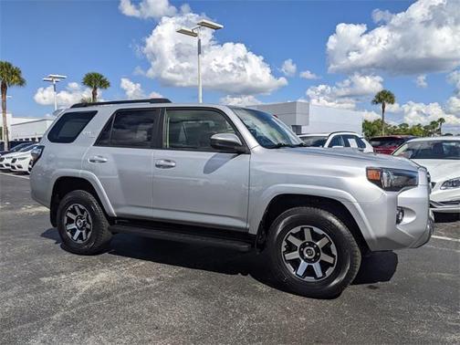 2022 Toyota 4Runner TRD Off Road