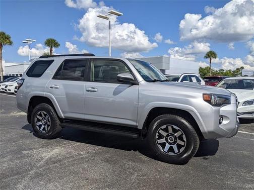2022 Toyota 4Runner TRD Off Road