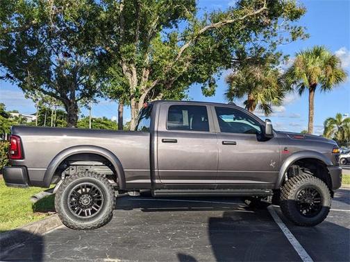 2025 RAM 2500 Big Horn Crew Cab 4x4 6'4' Box