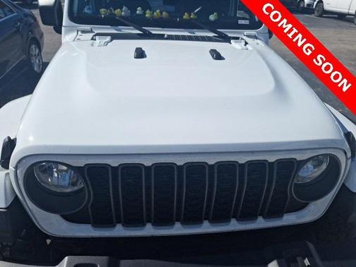 2024 Jeep Gladiator High Tide