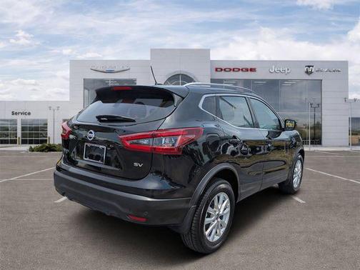 Magnetic Black Pearl 2020 Nissan Rogue Sport SV