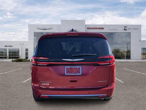 2026 Chrysler Pacifica Limited