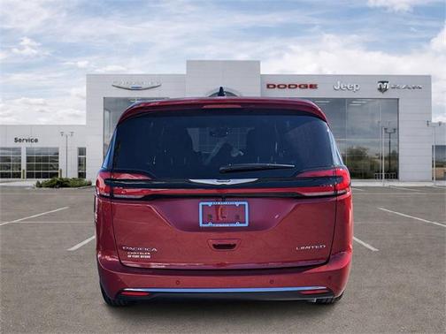 2026 Chrysler Pacifica Limited