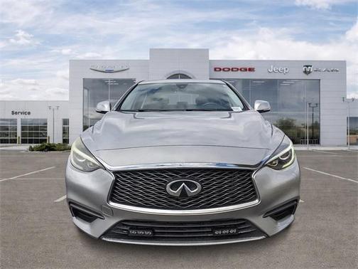 2018 INFINITI QX30 Base