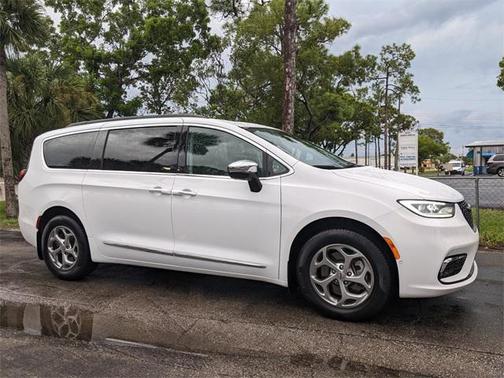 2023 Chrysler Pacifica Limited