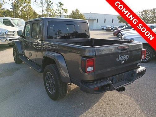 2022 Jeep Gladiator Overland