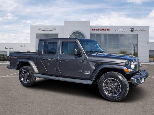 2022 Jeep Gladiator Overland