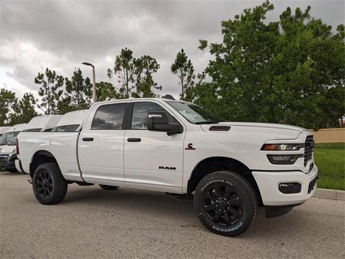 2025 RAM 2500 Big Horn Crew Cab 4x4 6'4' Box