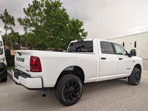 2025 RAM 2500 Big Horn Crew Cab 4x4 6'4' Box
