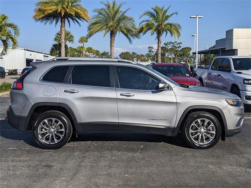 2020 Jeep Cherokee Latitude Lux