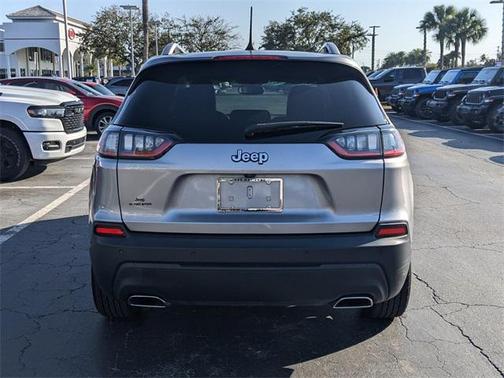 2020 Jeep Cherokee Latitude Lux