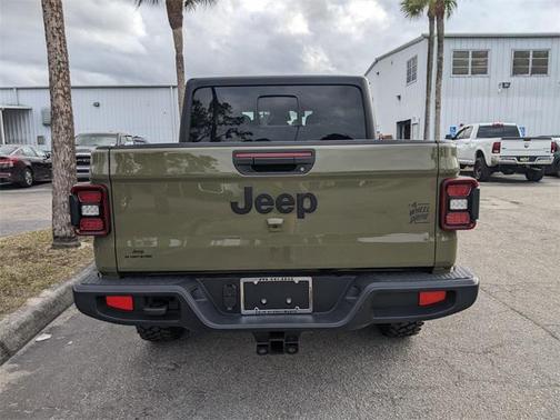 2026 Jeep Gladiator Willys 4x4