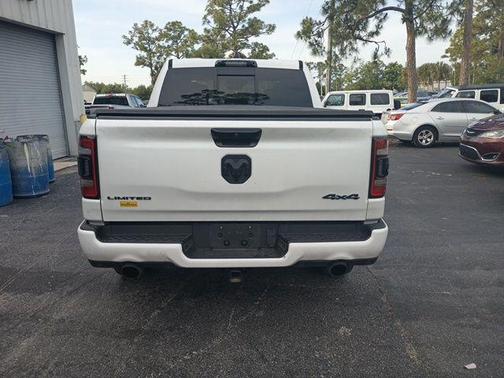 Ivory White Tri-Coat Pearlcoat 2024 RAM 1500 Limited