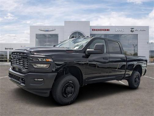2026 RAM 2500 Tradesman Crew Cab 4x4 6'4' Box