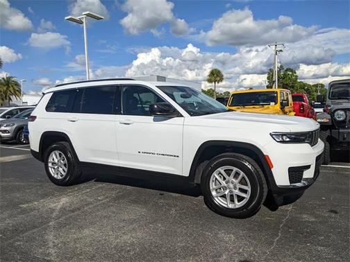 2024 Jeep Grand Cherokee L Laredo
