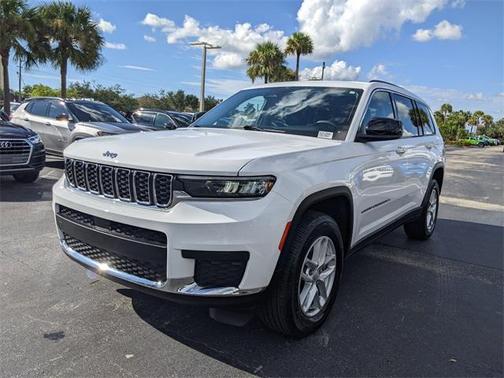 2024 Jeep Grand Cherokee L Laredo