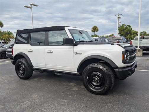 2023 Ford Bronco Black Diamond