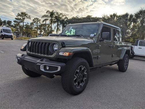 2026 Jeep Gladiator Sahara 4x4