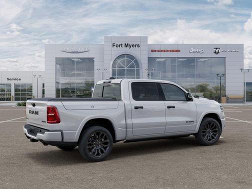 Ivory White Tri-Coat Pearlcoat 2026 RAM 1500 Limited