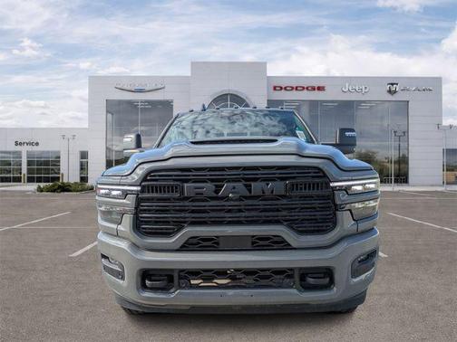Ceramic Gray Clearcoat 2026 RAM 2500 Laramie Crew Cab 4x4 6'4' Box