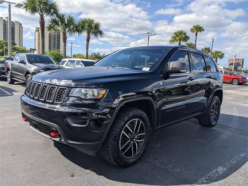 2019 Jeep Grand Cherokee Trailhawk
