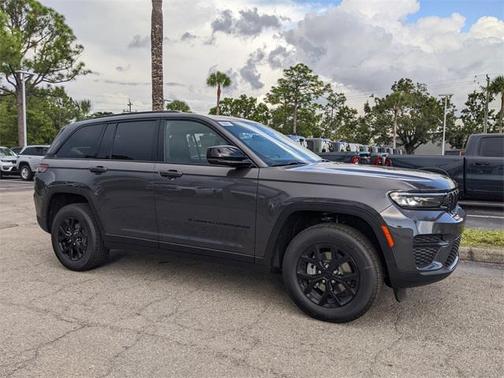 2025 Jeep Grand Cherokee Altitude