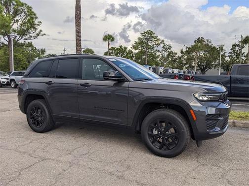 2025 Jeep Grand Cherokee Altitude