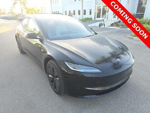 2025 Tesla Model 3 Long Range