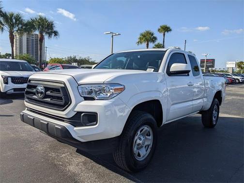 2023 Toyota Tacoma TRD Sport