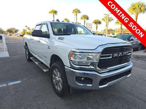 2020 RAM 2500 Big Horn Crew Cab 4X4 6'4' Box