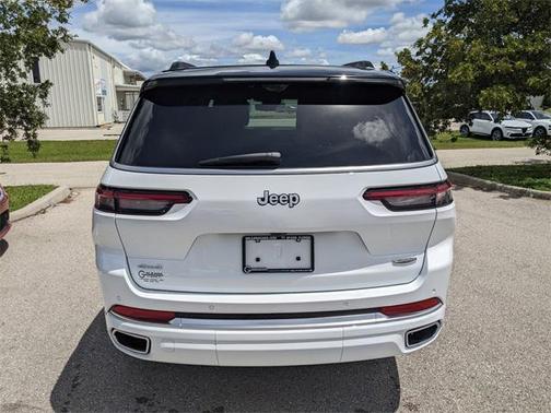 2025 Jeep Grand Cherokee L Summit Reserve