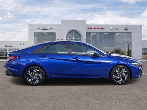 2025 Hyundai ELANTRA HEV SEL Sport