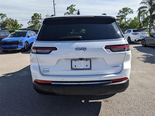 2025 Jeep Grand Cherokee L Laredo