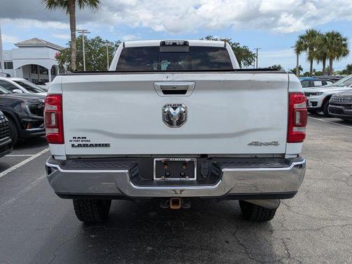 Bright White Clearcoat 2021 RAM 2500 Laramie Crew Cab 4x4 6'4' Box