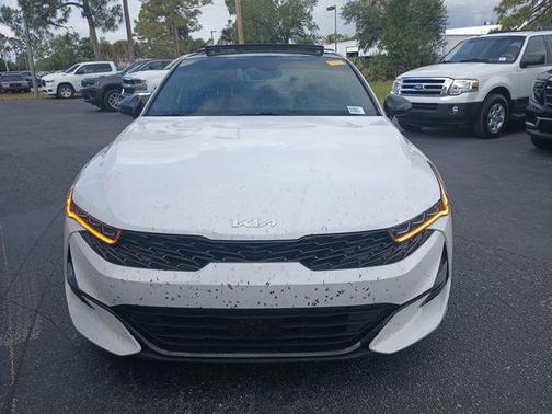 Glacial White Pearl 2023 Kia K5 GT-Line