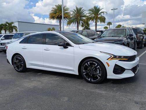 Glacial White Pearl 2023 Kia K5 GT-Line