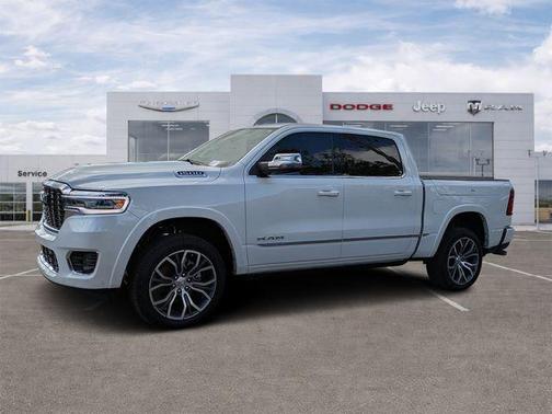 Ivory White Tri-Coat Pearlcoat 2026 RAM 1500 ST