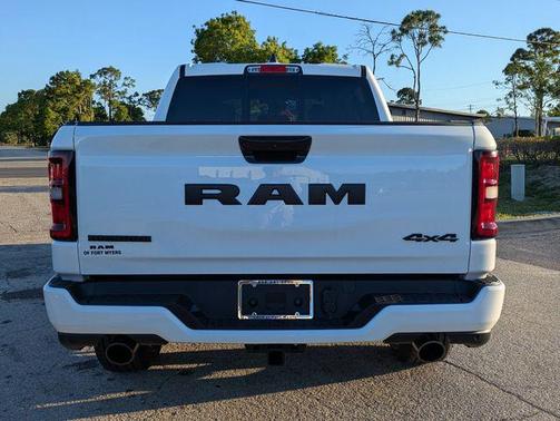 Bright White Clearcoat 2026 RAM 1500 Big Horn/Lone Star