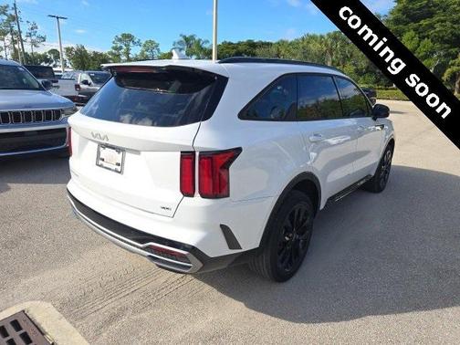 2023 Kia Sorento SX