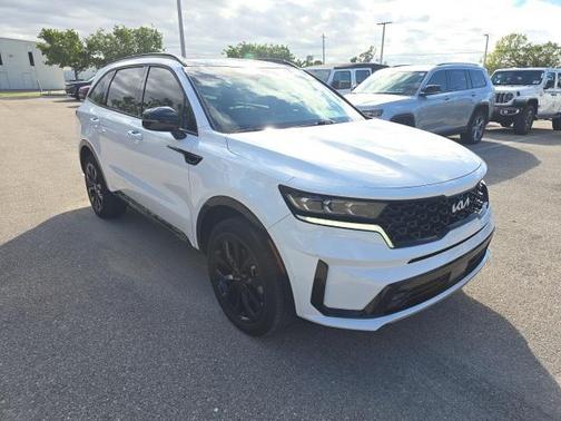 2023 Kia Sorento SX