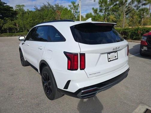2023 Kia Sorento SX