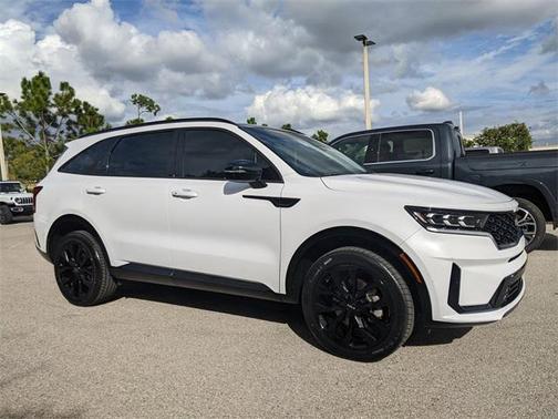2023 Kia Sorento SX